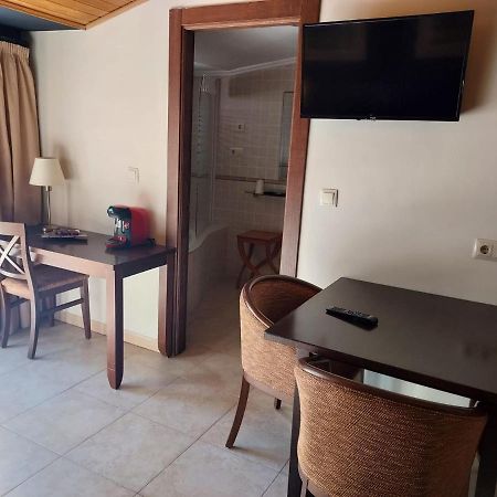 Hotel Masia El Molinete Mora de Rubielos Luaran gambar