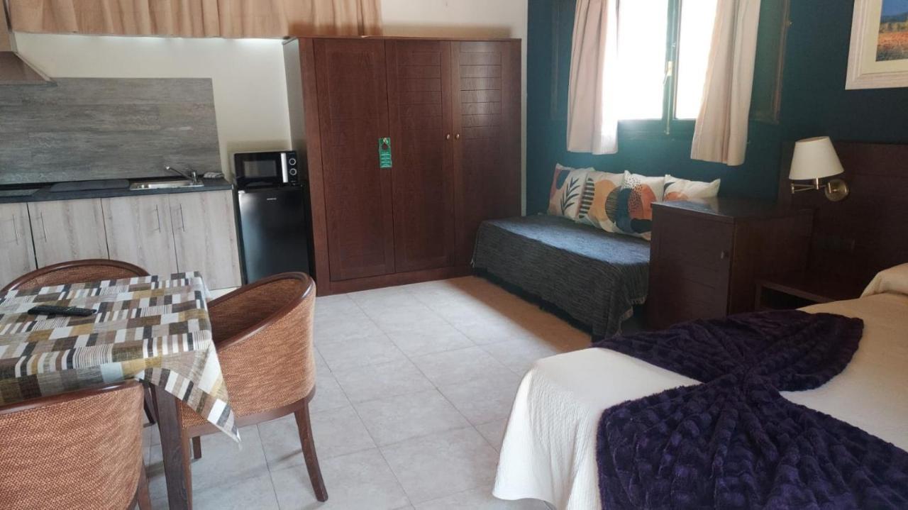 Hotel Masia El Molinete Mora de Rubielos Luaran gambar