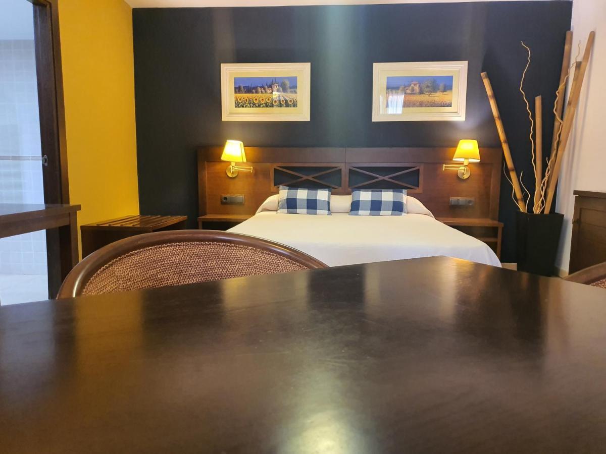 Hotel Masia El Molinete Mora de Rubielos Luaran gambar